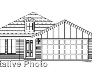 112 Four Star Dr, Elgin, TX 78621