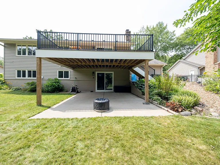 13396 Everest Ave — Photo 36
