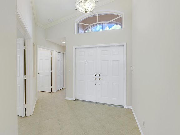 3rd image of 7104 Lombardy Street