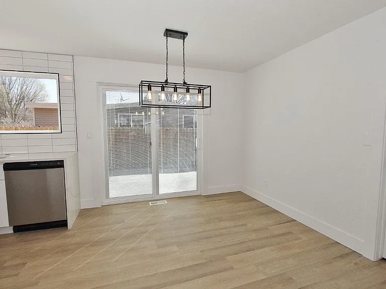2840 N Arthur St — Photo 6