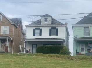 43 Morningside Dr, Avella, PA 15312