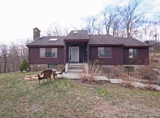 1491 Winslow Dr, Yorktown Heights, NY 10598