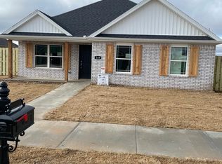 169 N Hinsdale Ave, Fayetteville, AR 72704
