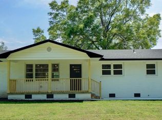 412 Woodville Rd, Pelzer, SC 29669