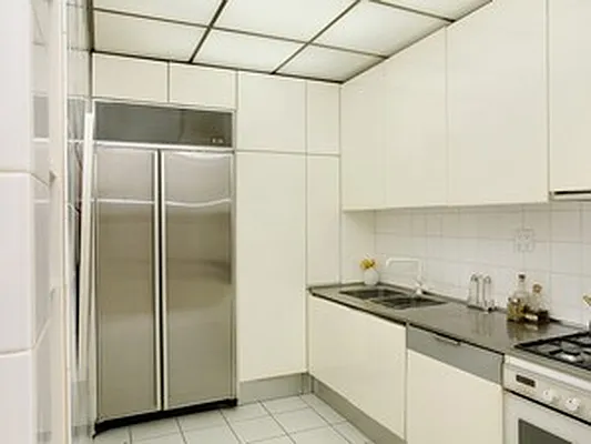 Sold by Corcoran | media 3