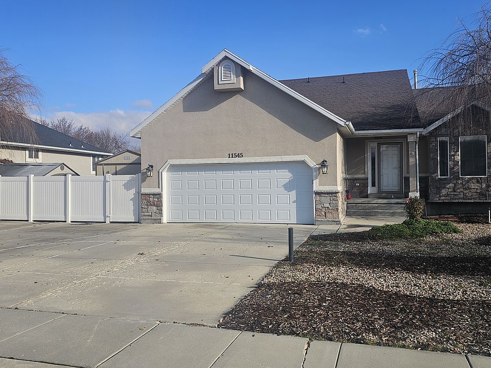 1st image of 11545 S Country Farm Cir