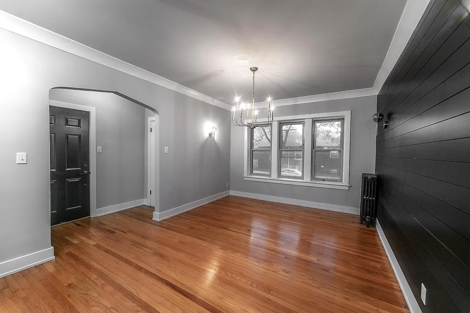 3 bed, 1400 sqft, $1,700 — Photo 3