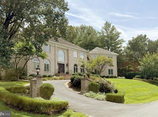 8013 Greenwich Woods Dr, Mc Lean, VA 22102