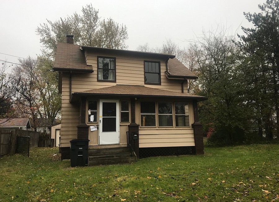 1st image of 2573 Nesbitt Ave