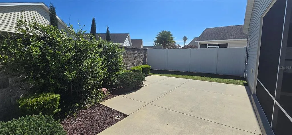 2 bed, 2.0 bath, 1206 sqft, $2,495 — Photo 4