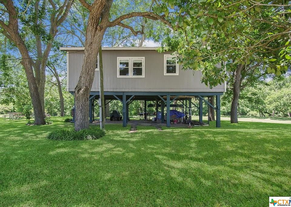1st image of 1344 Darst Creek Ln