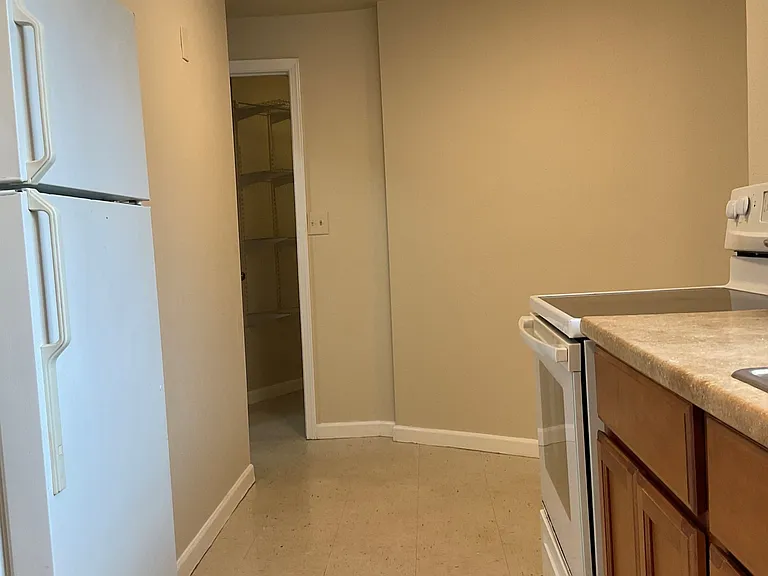 123 W Birch St — Photo 14