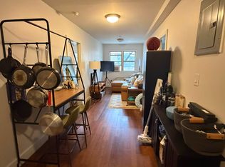 349 E 10th St APT 4R, New York, NY 10009