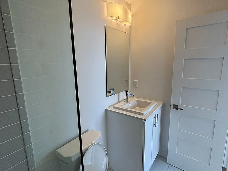 17 Lytham Green Cir #26 — Photo 25