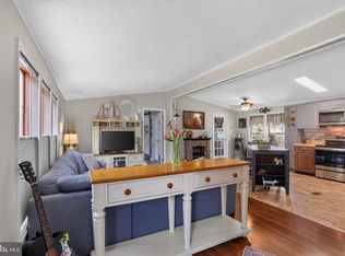 334 Cedar Dr, Green Lane, PA 18054