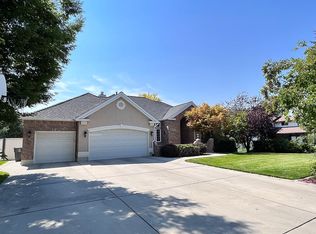 764 E Maple St, Mapleton, UT 84664