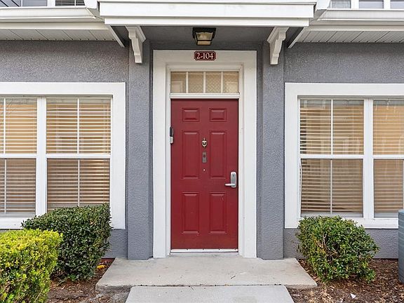 4th image of 2608 LODI CIRCLE #104