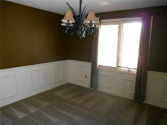 5th image of 349 Blanchard Dr