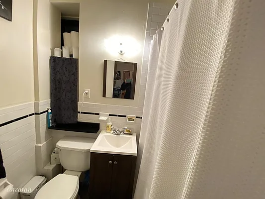 Rented by Corcoran | media 17