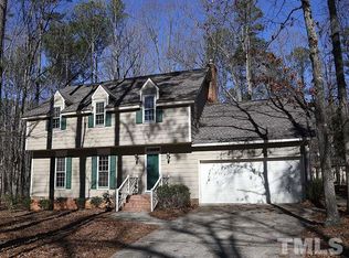 409 Farmstead Dr, Cary, NC 27511