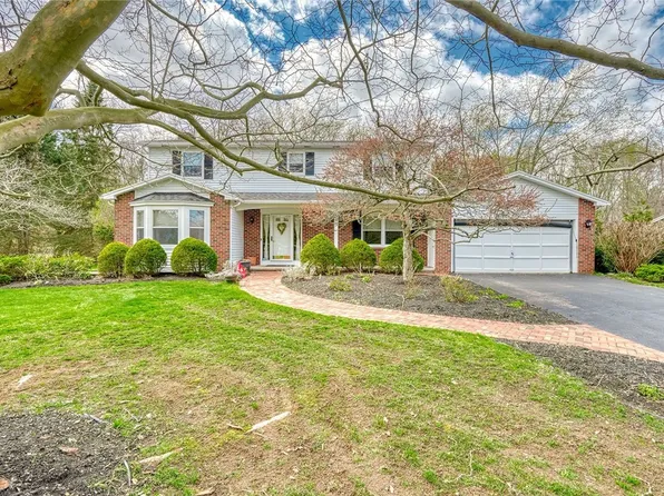503 Sherborne Rd, Webster, NY 14580