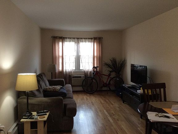 2nd image of 157-1 18th Ave