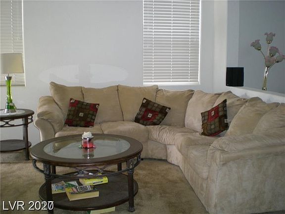 3rd image of 42 Desert Palm Dr