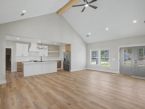 5th image of 37 Windsor Way