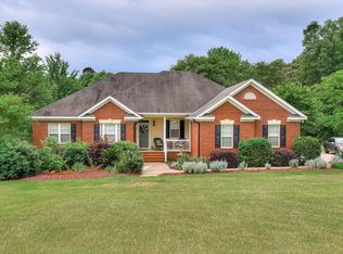 1942 McDade Rd, Hephzibah, GA 30815