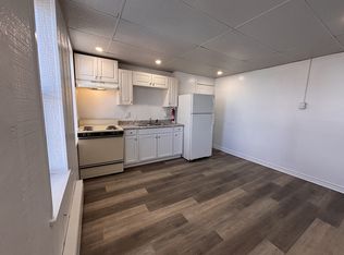 208 S Duke St APT 3, York, PA 17401
