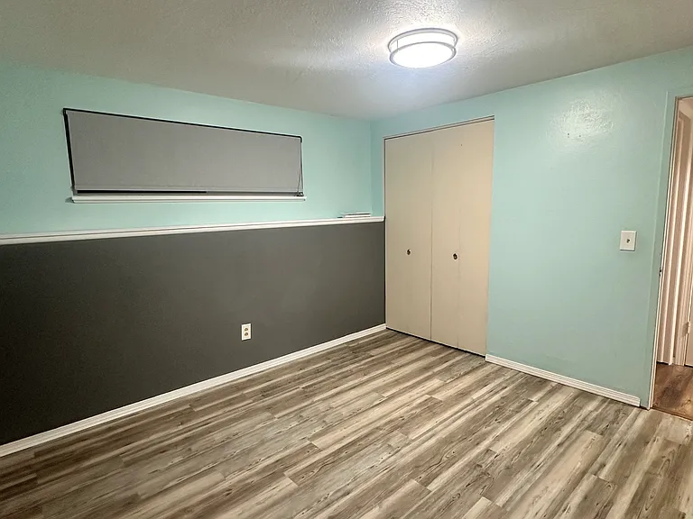 219 Thayer Dr — Photo 44