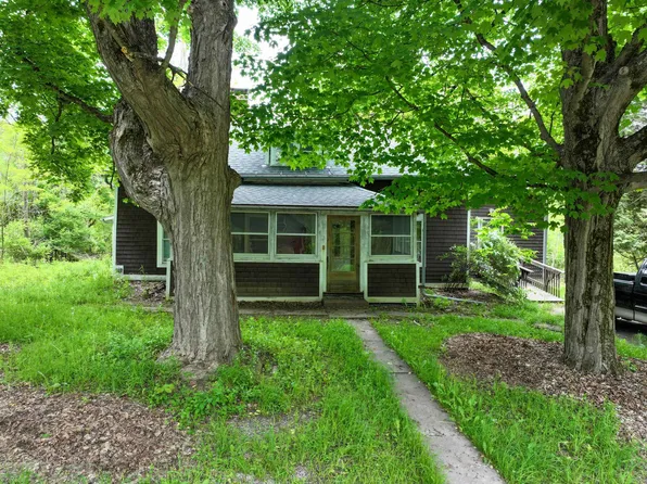 1519 Delong Road, Cornwall, VT 05753