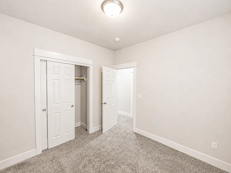 61167 Brosterhous Rd — Photo 10