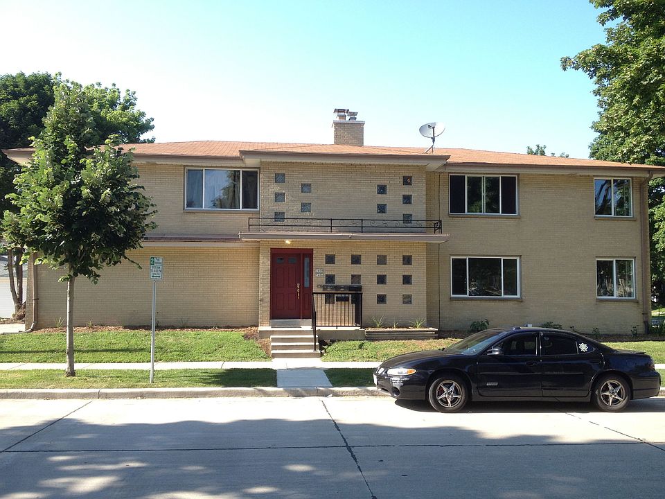 Front of 7606-08 W Madison