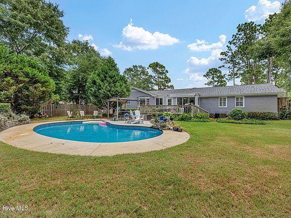 2nd image of 529 Camway Drive