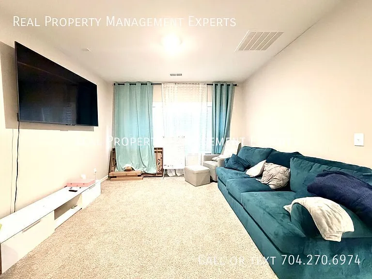 194 Winterberry St — Photo 12