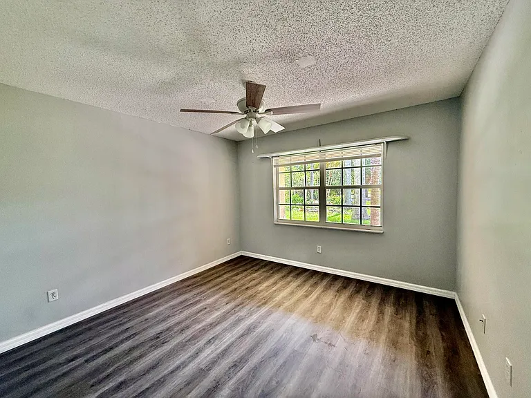 5707 Silver Oak Dr — Photo 25