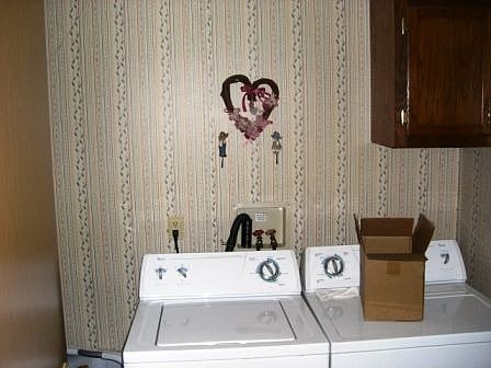 4th image of 5205 Unicoi Dr