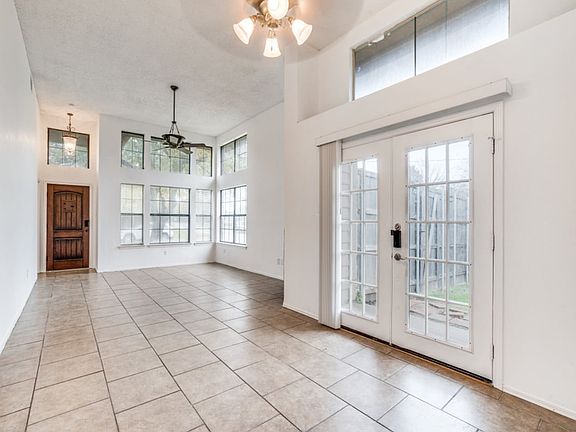 3rd image of 6501 Topaz Dr