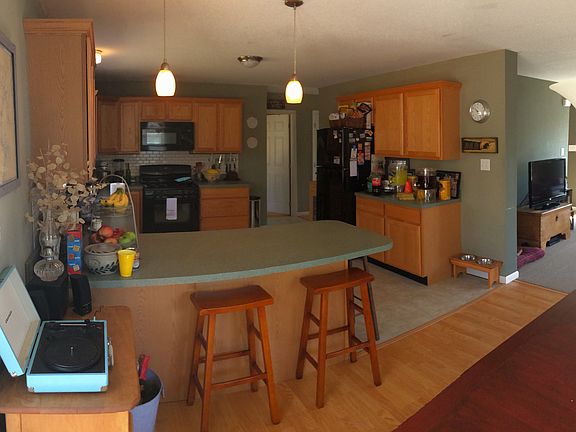 Entertain while cooking 