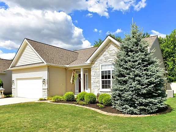 3rd image of 32959 Sorrento Ln