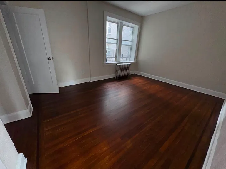 15 Goldsmith Ave #3 — Photo 4