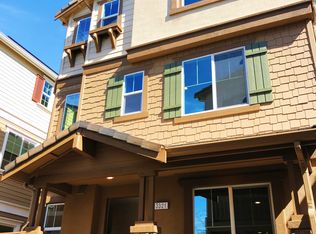 3321 Rosenblatt St, Hayward, CA 94544