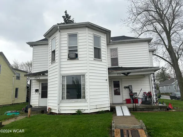 701 E Auglaize St, Wapakoneta, OH 45895
