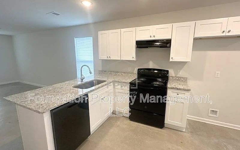 3 bed, 2.0 bath, 1250 sqft, $1,500 — Photo 4