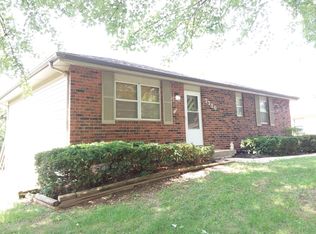 7736 N Broadway Ave, Kansas City, MO 64118