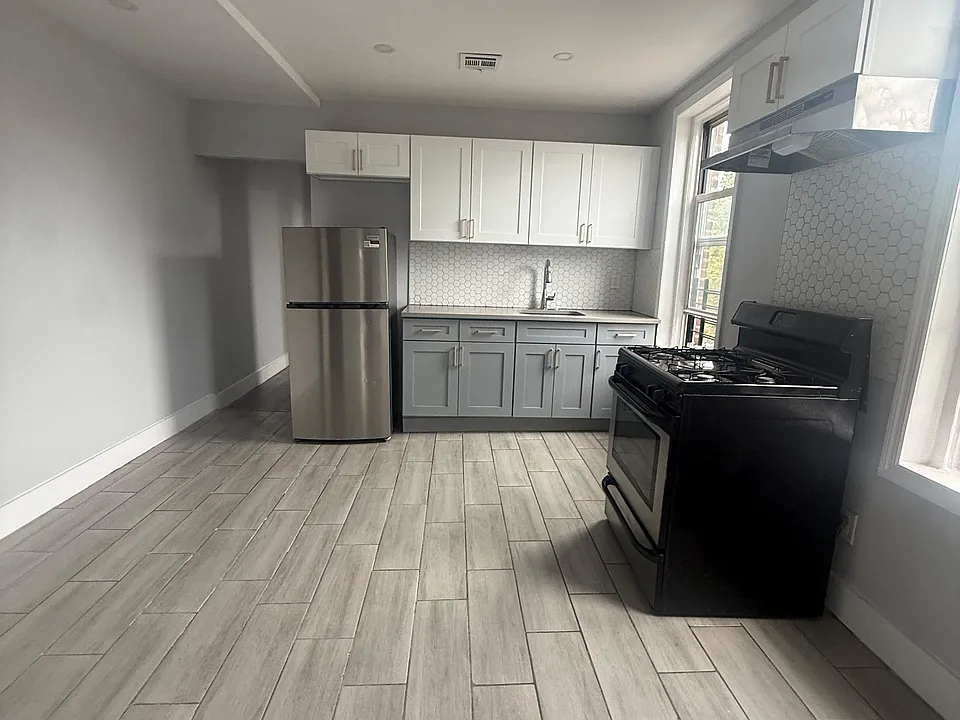 141 Park Ave #7A
