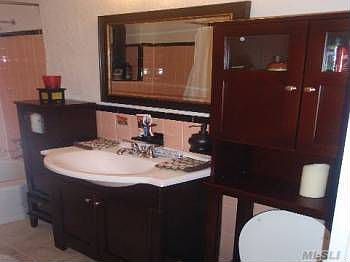 2nd image of 3222 89th St APT 106