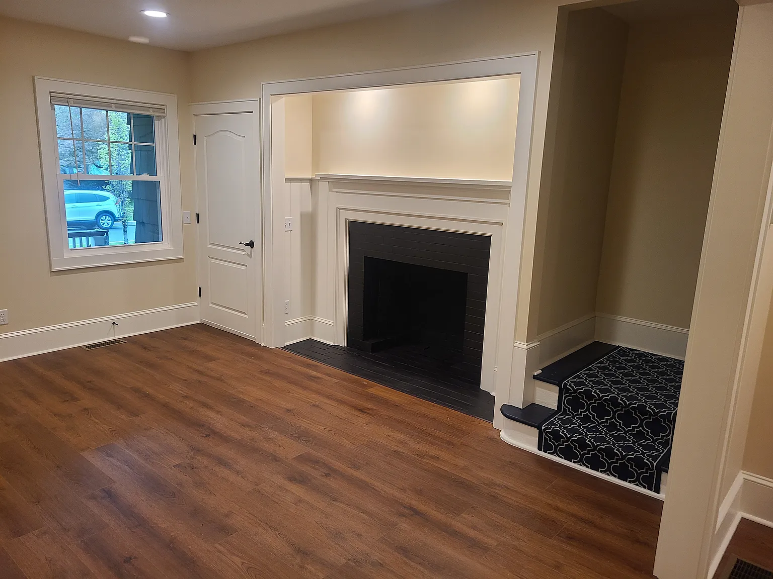 611 Bryant St — Photo 2