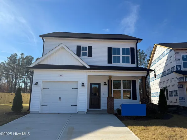 103 Goldenrod Loop, Clayton, NC 27520